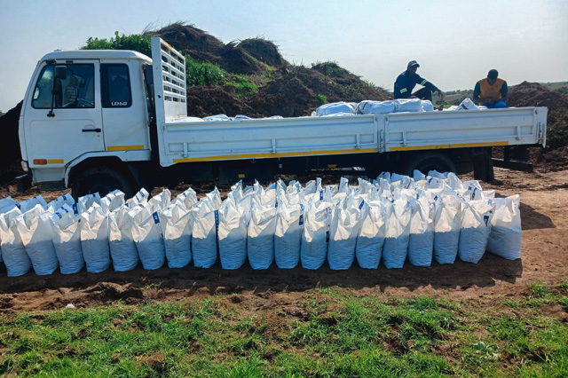 verdant landscapers compost supply